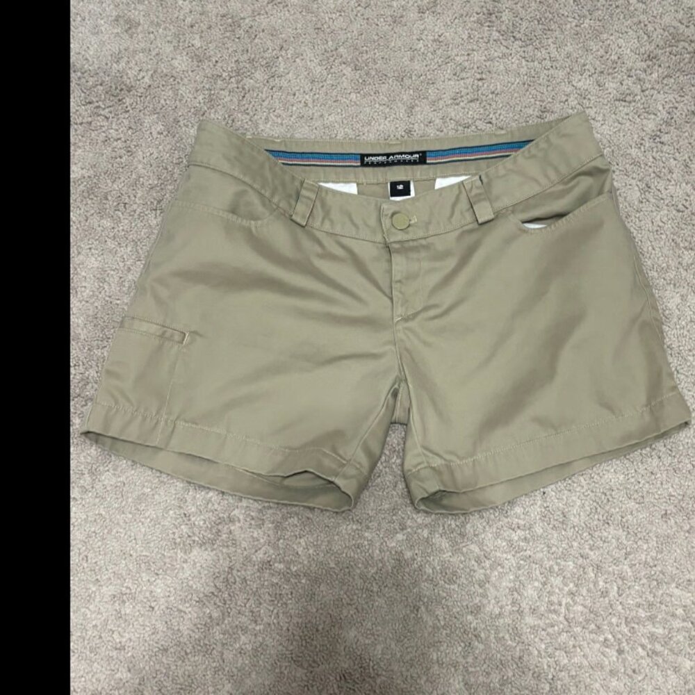 Under Armour Women’s Performance Shorts 12